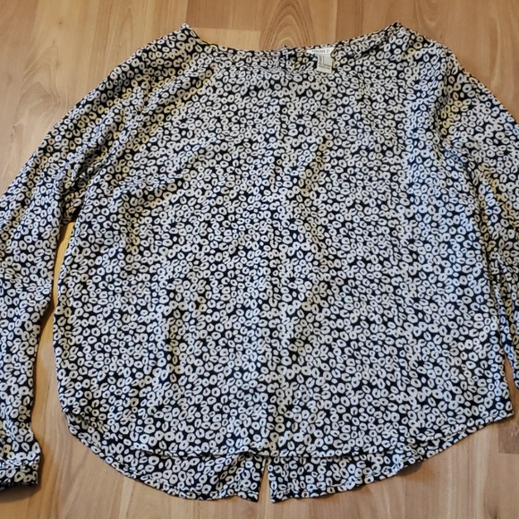 Forever 21 Printed Blouse - Picture 2 of 5